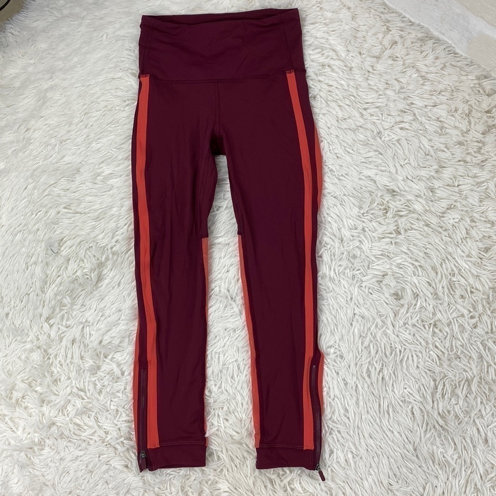 Lululemon Zip The Line Crop *23 Deep Ruby / Poppy Coral